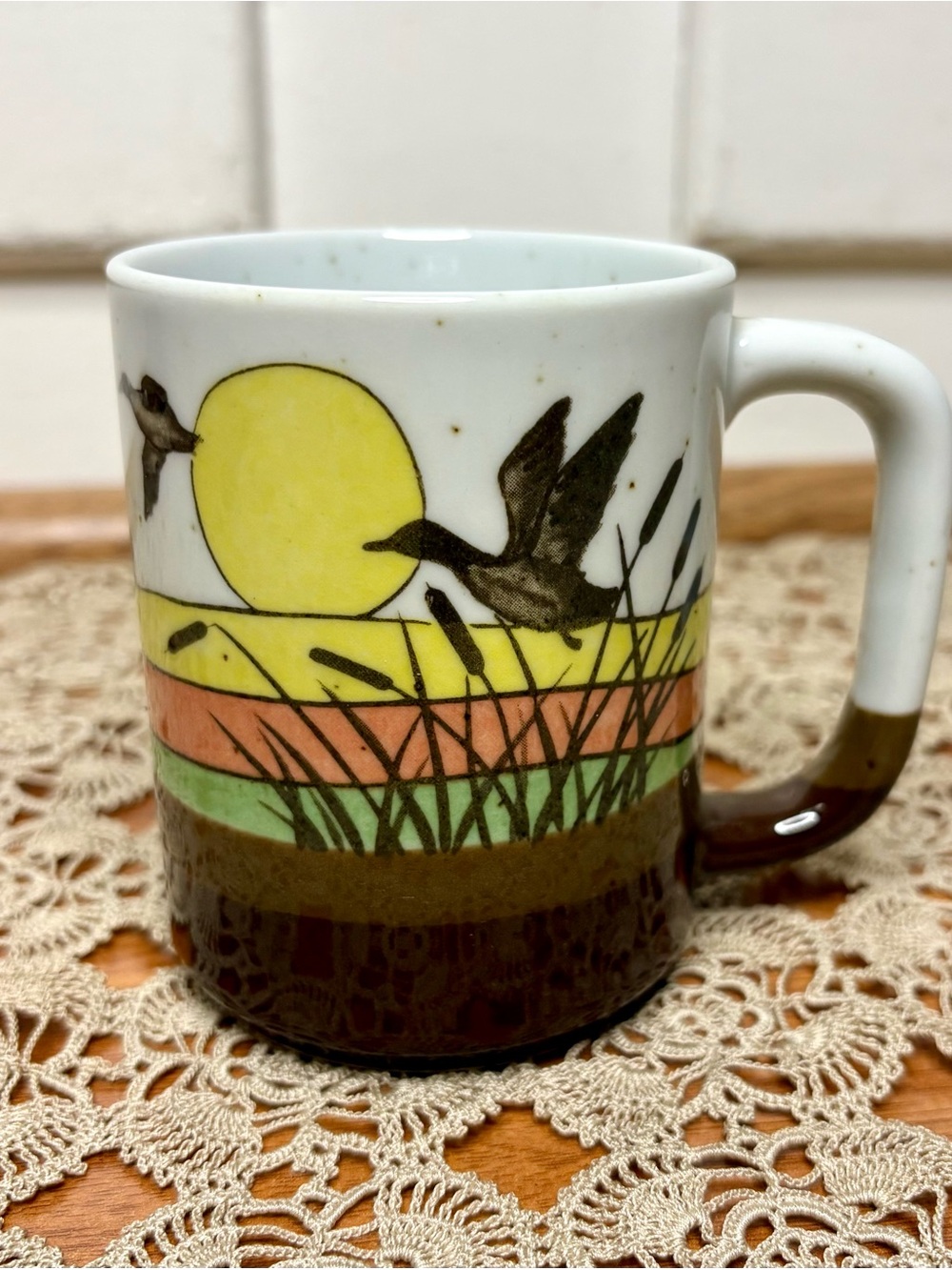Vintage 70s Stoneware Duck Groovy Sunset Sunrise Landscape Coffee Mug